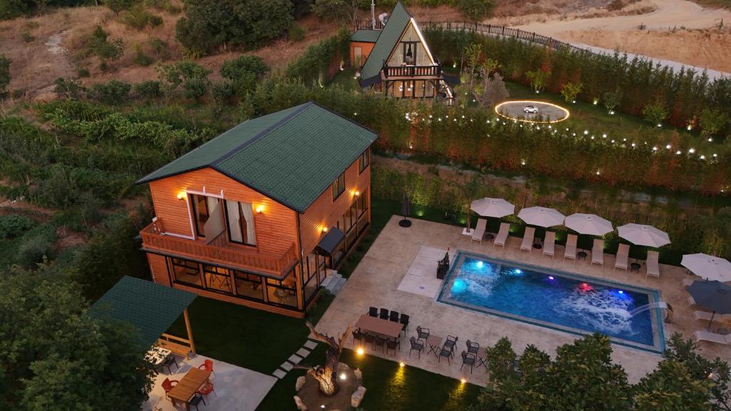 Natyra Luxe Villa
